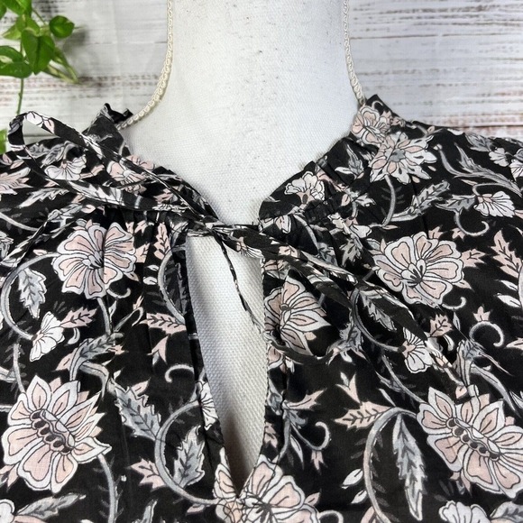 C&C California Blouse Top sz Small Black Pink Night Floral Peasant Boho Prairie - Picture 5 of 13
